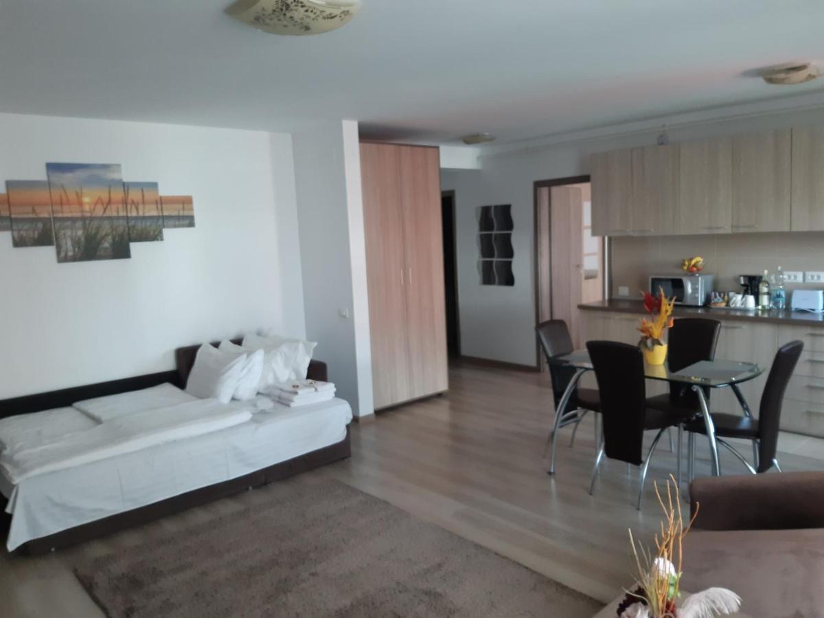 Apartament Marcel - Coresi Mall Braşov Esterno foto