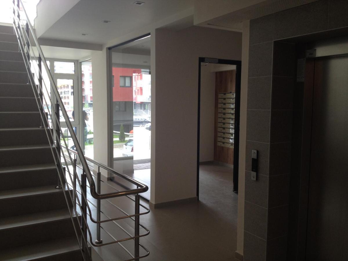 Apartament Marcel - Coresi Mall Braşov Esterno foto